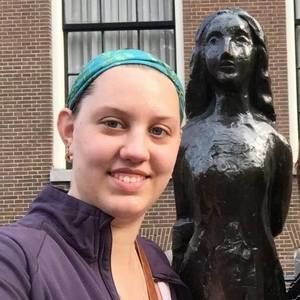 Meet your Posher, Kasey